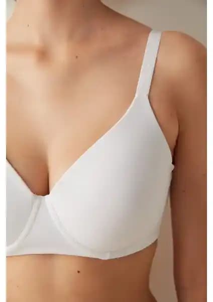 Penti Sütyen Modellerinin Karşılaştırması: Toparlayıcı ve Şekillendirici Özellikler