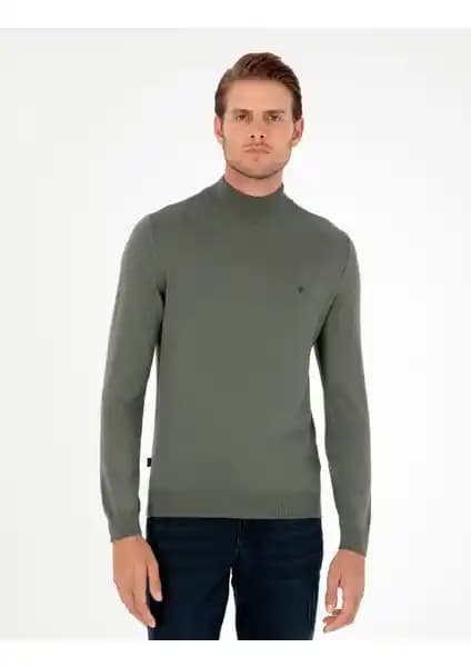 Pierre Cardin ve D'S Damat Erkek Balıkçı Yaka Triko Kazaklarının Karşılaştırması