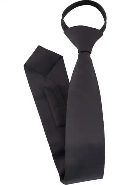 Prokravat Fermuarlı ve Klipsli Kuşgözü Kravatların Karşılaştırması ve Kullanım Avantajları