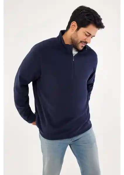 Altınyılz<dı>z ve DeFacto Kış Sweatshirtleri Karşılaştırması: Özellikler ve Kullanıcı Yorumları