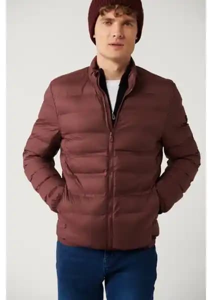 AVVA Erkek Montları Karşılaştırması: Bordo Su Itici ve Lacivert Kaz Tüyü Modelleri