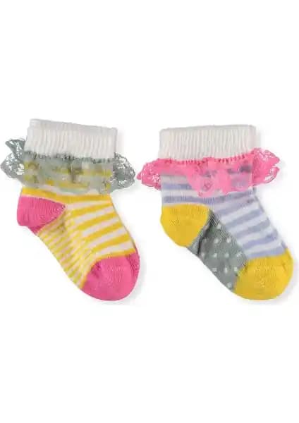 Aziz Bebe Dantelli ve Katia & Bony Bebek Çoraplarının Karşılaştırması