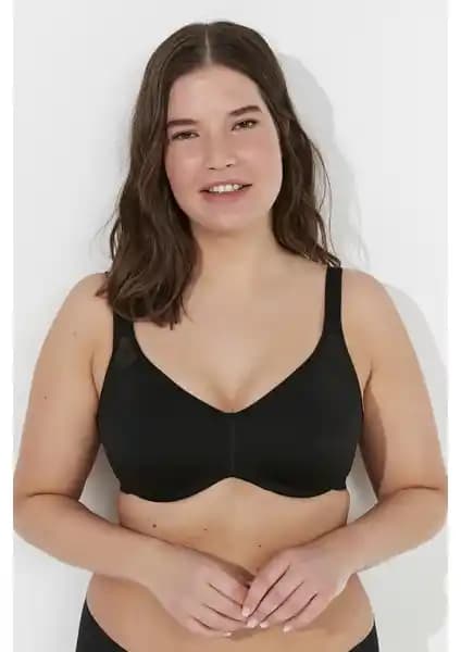 Büyük Beden Toparlayıcı Balenli Sütyenler Karşılaştırması ve Özellikleri