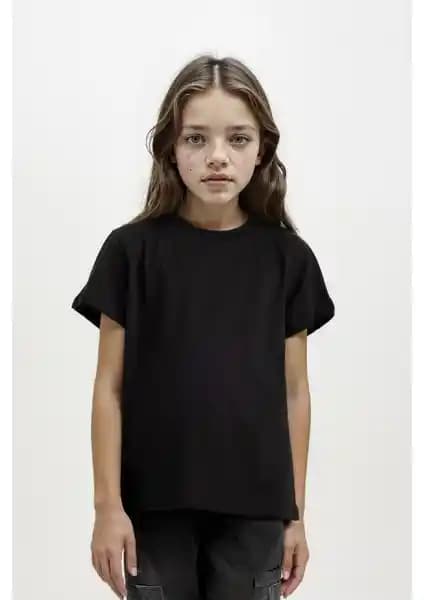 DeFacto Kız Çocuk Tişörtleri Karşılaştırması: Kısa ve Uzun Kollu Modellerin Özellikleri ve Kullanıcı Yorumları