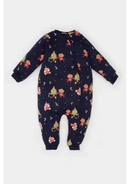 DeFacto ve HelloBaby Bebek Uyku Tulumu Karşılaştırması: Konfor ve Güvenlik Analizi