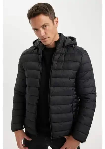 DeFacto ve Sivaist Erkek Montları Karşılaştırması: Özellikler ve Kullanıcı Yorumları