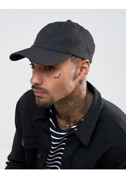 Eleven Markets ve Elif İç Giyim Şapka Karşılaştırması: Özellikler ve Kullanıcı Yorumları