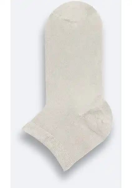 Erkek Çorap Karşılaştırması: AVVA Pamuklu Patik ve DeFacto Uzun Çorap Seti