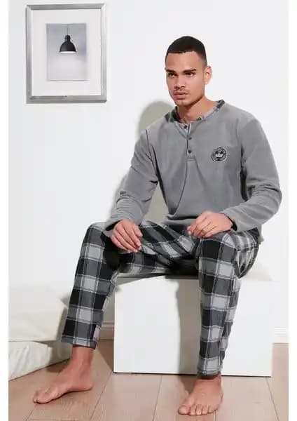 Erkek Kışlık Polar Pijama Takımları: Tasarım, Malzeme ve Kullanıcı Yorumları