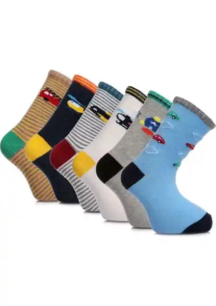 HelloBaby ve Katia & Bony Renkli Yenidoğan Çoraplarının Karşılaştırması