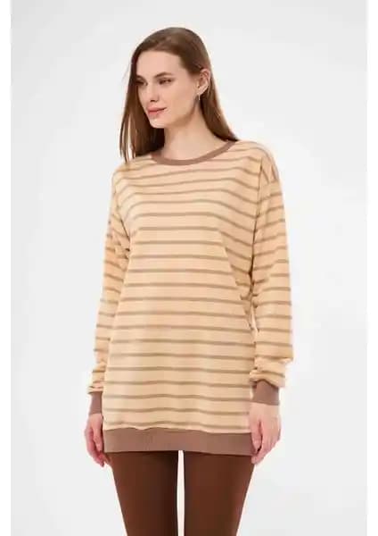 İki Popüler Tesettür Tunik Modelinin Detaylı Karşılaştırması ve Seçim Rehberi