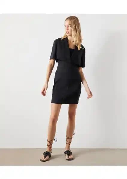 İpekyol Kadın Elbise Karşılaştırması: Şıklık ve Konforun Farklı Yüzleri