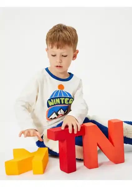 Koton Çocuk Erkek Sweatshirtleri Karşılaştırması: Modeller ve Özellikler