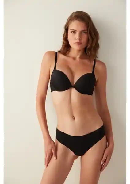 Penti Siyah Wowbra Sütyenleri Karşılaştırması: Destek ve Şıklık Özellikleri