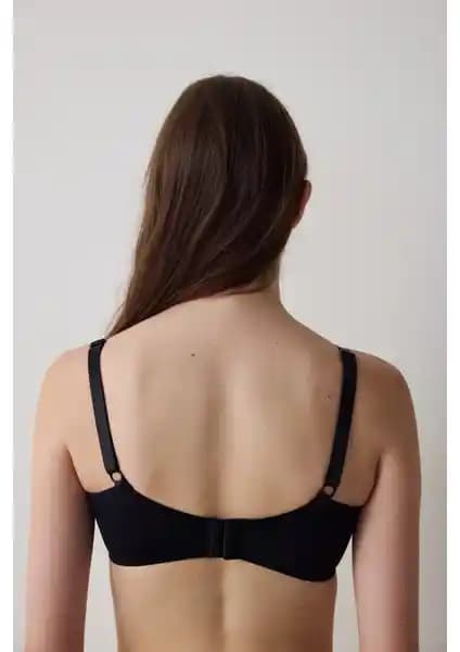 Penti Sütyen Modelleri Karşılaştırması: Büyük Beden ve Şık Tasarımlar