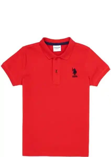 U.S. Polo Assn. Erkek Çocuk Tişörtleri Karşılaştırması: Basic ve Kum Comfort Modelleri