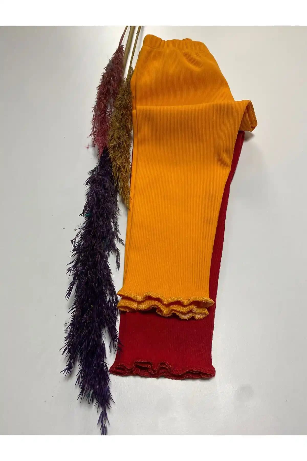 Arya Baby 2'li Kaşkorse Kumaştan Paçası Fırfırlı Bebek Taytı Konfor ve Şıklık Sunar