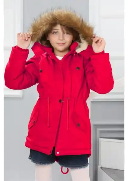 Asortix ve Lela Kız Çocuk Montları Karşılaştırması: Hangi Model Daha Uygun