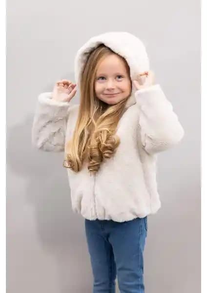 DeFacto Kız Bebek Kapüşonlu Montu 24-36 Ay İçin Şık ve Sıcak Koruma Sağlar