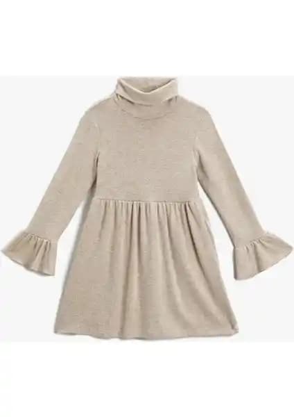 Koton Triko Elbise Balıkçı Yaka: Şıklık ve Konfor Sunan Çocuk Giyim Seçeneği