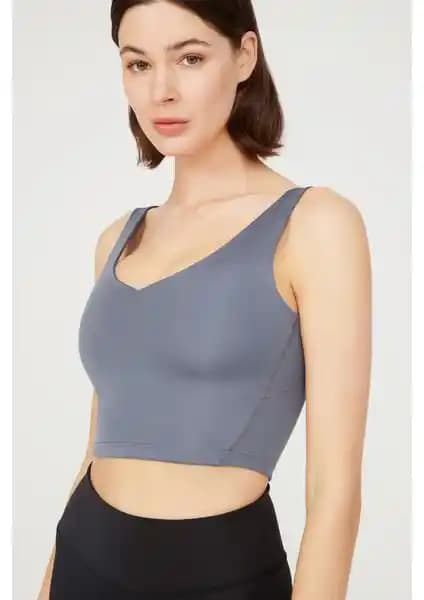 Los Ojos ve Suwen Spor Sütyenleri Karşılaştırması: Malzeme, Konfor ve Tasarım Özellikleri