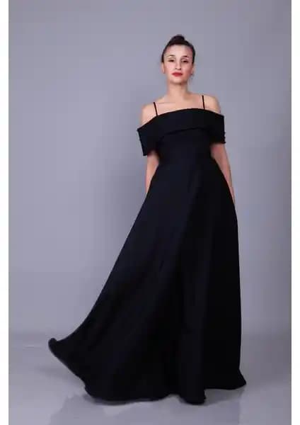 No48 İnci Detay Kayık Yaka Askılı Maxi Boy Abiye Elbise Şıklık ve Zarafeti Bir Arada Sunar