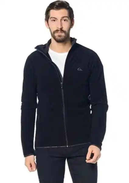 Quiksilver Mission Polar Ceketleri Karşılaştırması: Fullzip ve Halfzip Modellerinin Özellikleri ve Kullanım Alanları