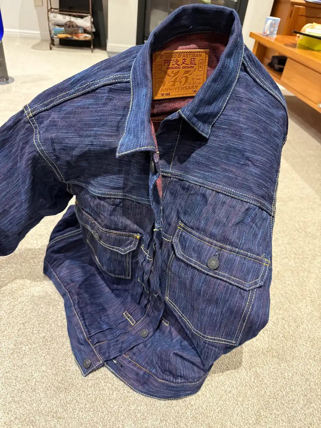 SDA Denim SP-088: Sert Yapılı Kumaş, Doğal Renk Verme ve Rahat Ceket Tasarımı