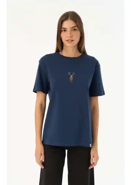 WWF Market Geyik Temalı Premium T-Shirt Lacivert Sürdürülebilir ve Şık Tasarım