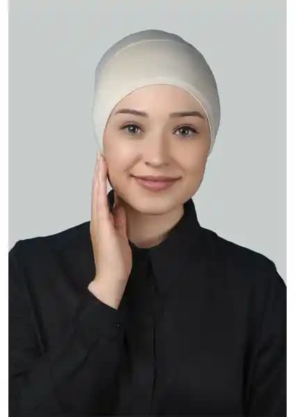 Altobeh Hazır Pratik Geçmeli Uzun Boru Tesettür Bonesi Krem Renkli ve Rahat Kullanım İçin
