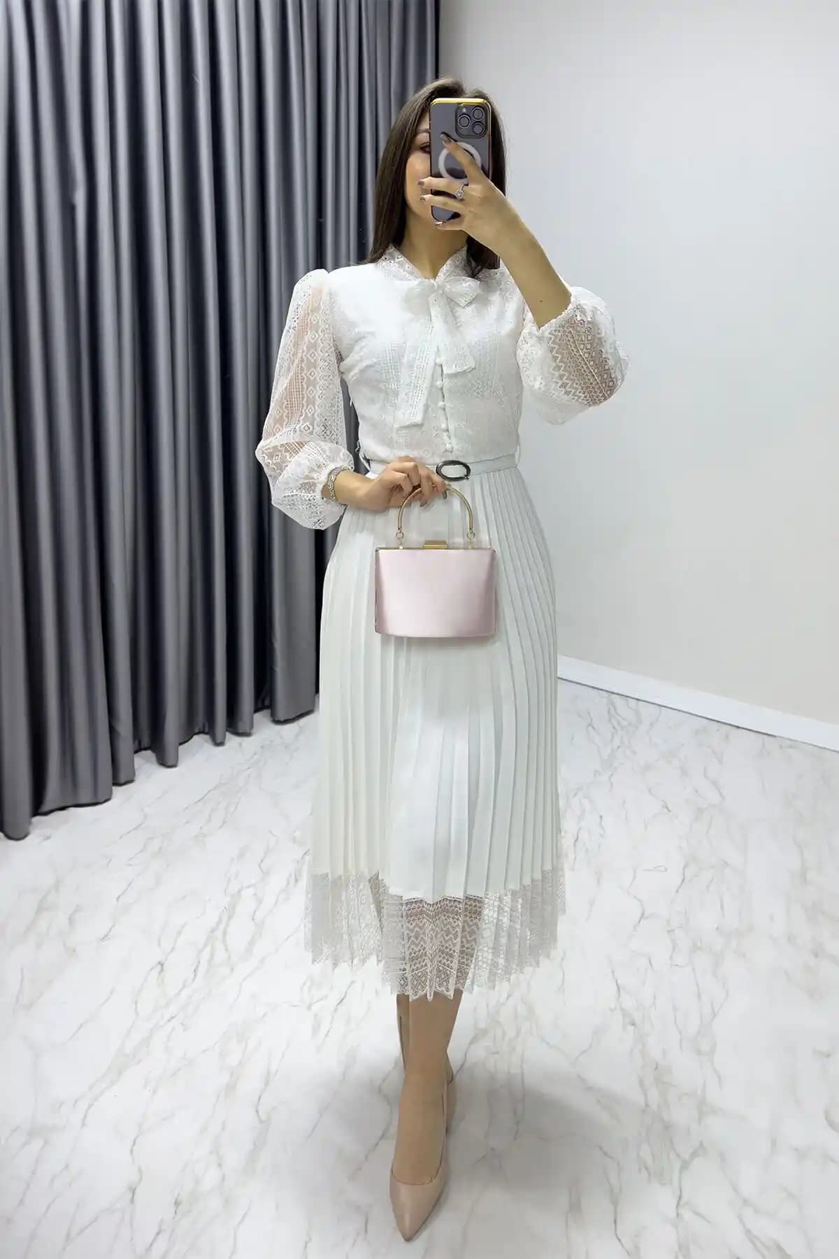 Beyaz Boyundan Bağlamalı Fransız Güpür Piliseli Abiye Elbise - Zarif ve Şık Tasarım