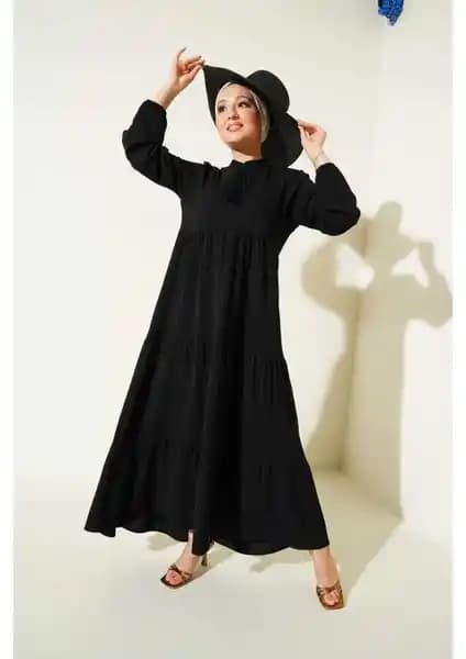 Bigdart 1627 Yaka Bağcıklı Tesettür Elbise: Şıklık ve Konforun Modern Buluşması