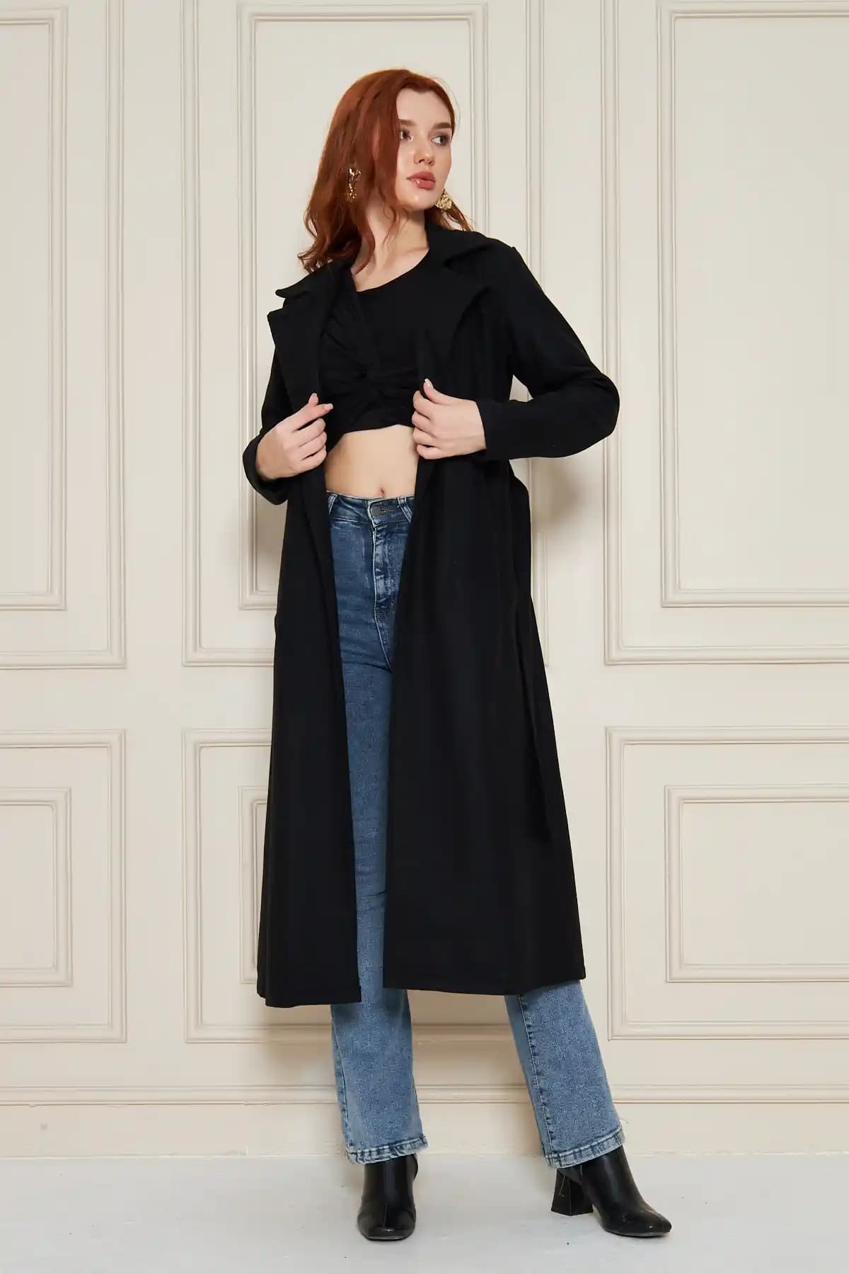 Comstar Kadın Kadife Kaşe Kaban Astarsız Kuşaklı Şıklık ve Fonksiyonellik Sunar