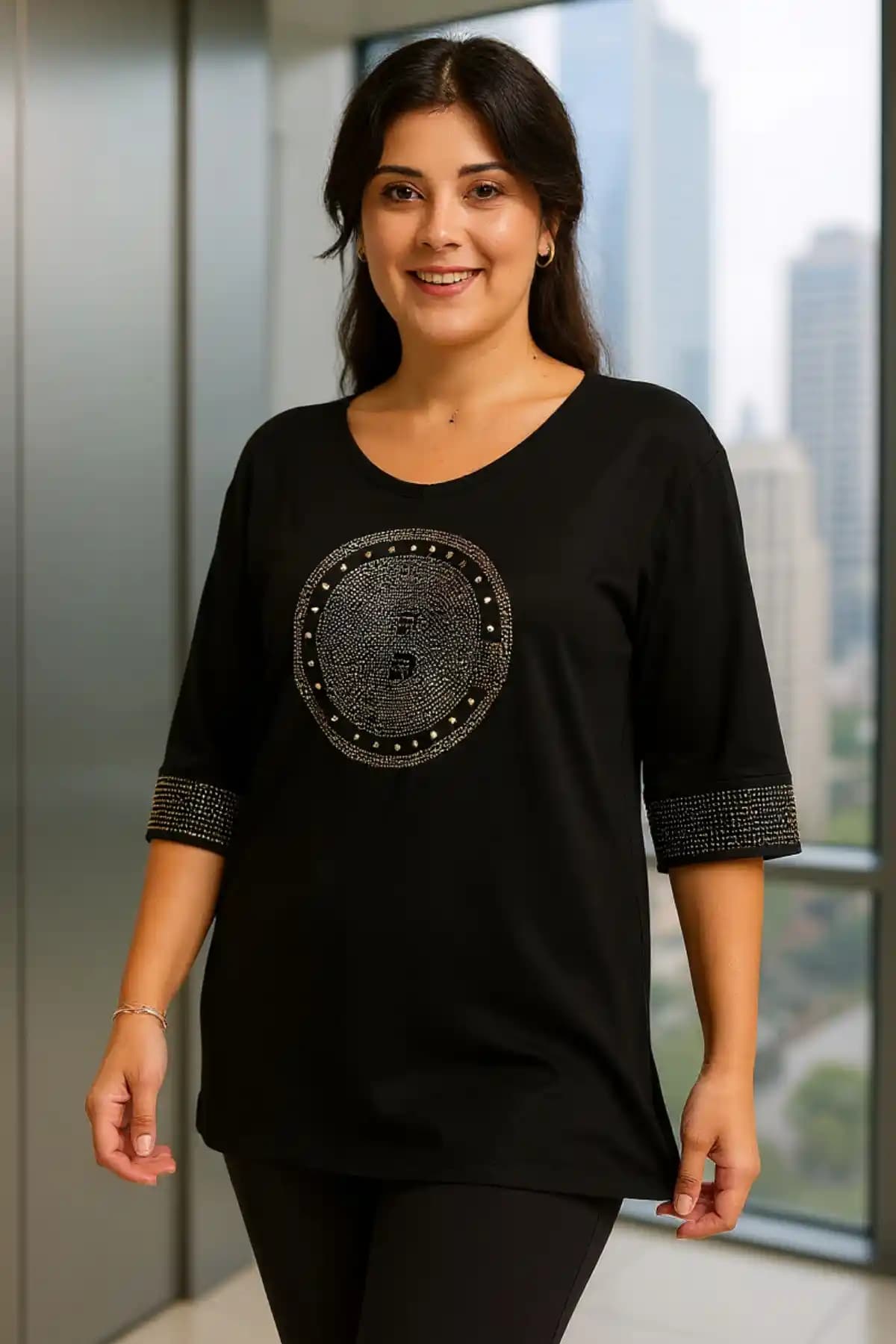 Ebsumu Kadın Büyük Beden Siyah Taş Baskılı Bluz Günlük ve Şık Kullanım İçin