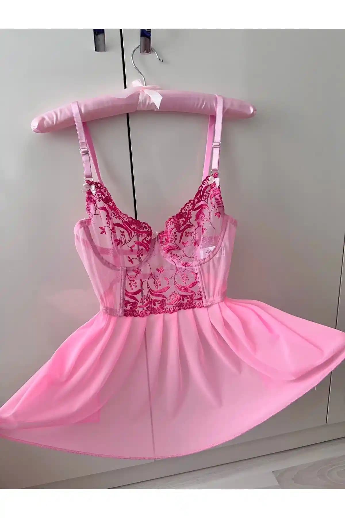 EDLINGERIE Pembe Bloom Babydoll Seti Şıklık ve Konfor Sunan Ev İç Giyim Ürünü