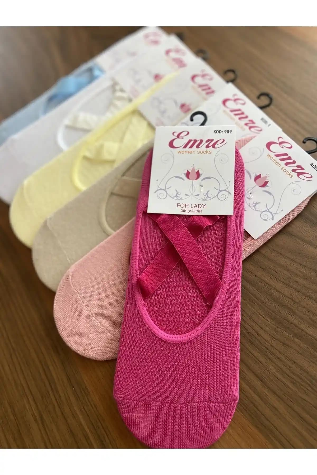 EMRE ÇORAP 6'lı Kaydırmaz Pilates ve Yoga Çorabı Günlük Kullanım İçin Uygun