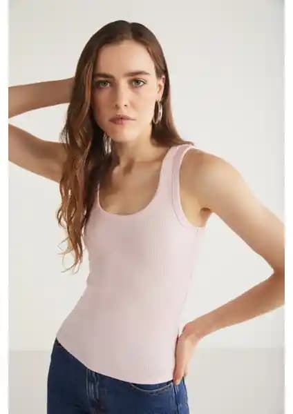 Ethiquet Lillesol Kadın Fitilli Görünümlü Kalın Askılı Basic Pembe Atlet Özellikleri ve Kullanım Alanları