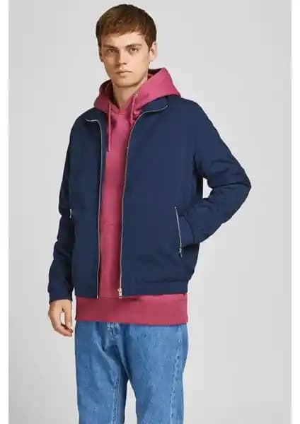Jack & Jones Jjerush Harrington Ceket: Modern ve Çevre Dostu Erkek Dış Giyim Seçeneği