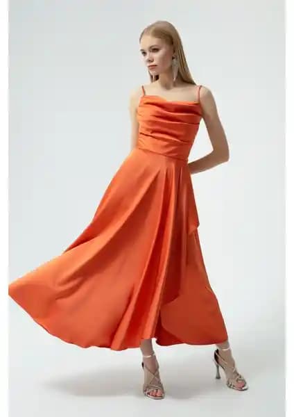 Lafaba Kadın Turuncu Volanlı Yırtmaçlı Saten Midi Abiye ve Mezuniyet Elbisesi