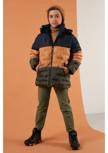 Lela Erkek Çocuk İç Peluş Astarlı Çıkarılabilir Kapüşonlu Şişme Mont Özellikleri ve Kullanım Avantajları