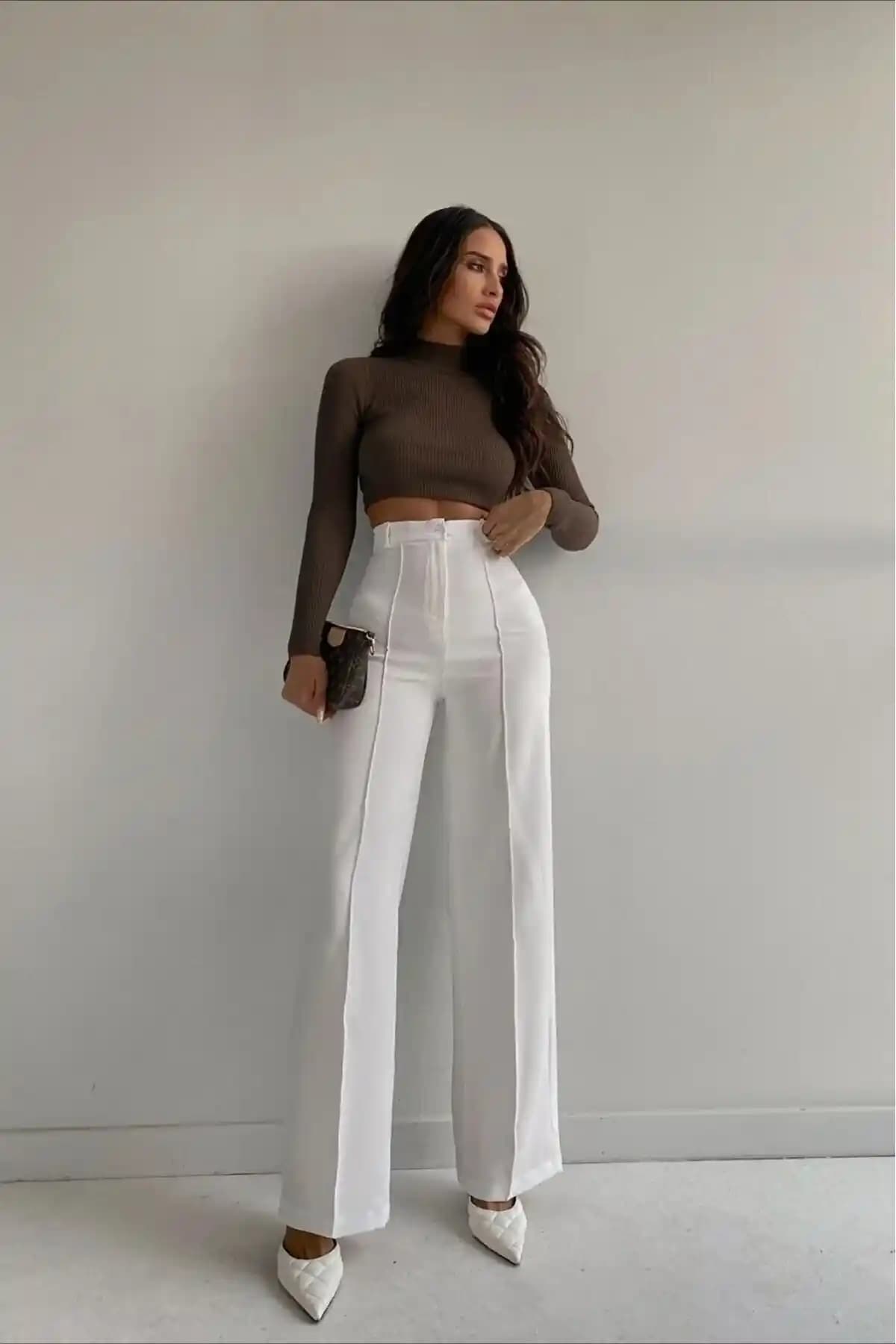 Livik Tess Gold Beyaz Çimalı Kadın Palazzo Pantolon Modern ve Retro Şıklık Sunar