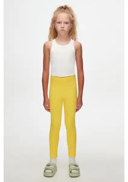 Lovetti Sarı Basic Kız Çocuk Kışlık Tayt: Rahat ve Şık Günlük Giyim Tercihi