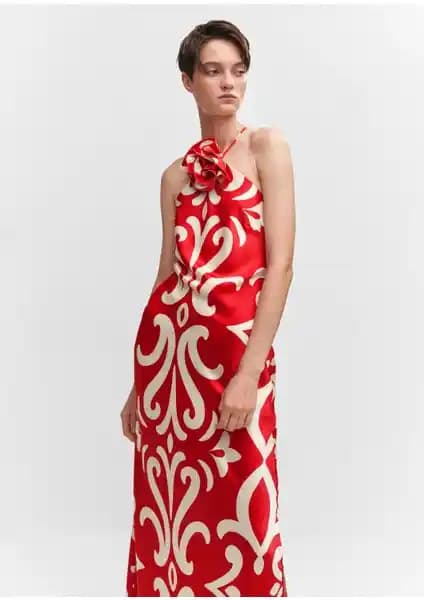 Mango Çiçek Detaylı Askılı Elbise: Şık ve Zarif Kadınlar İçin Özel Tasarım Elbise