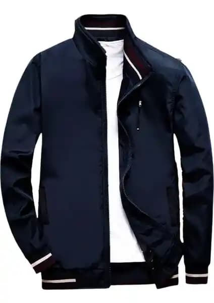 Mevsimlik Erkek Lacivert Mont İncelemesi: Tasarım, Kalite ve Kullanıcı Deneyimleri