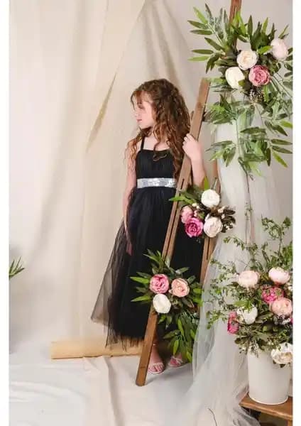 Mnk Baby Sırt Gipeli Tüllü Kız Çocuk Abiyesi: Şıklık ve Konfor Sunan Özel Gün Elbisesi