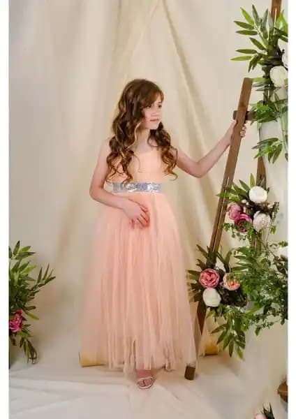 Mnk Baby Sırt Gipeli Tüllü Kız Çocuk Abiyesi: Zarif ve Rahat Seçenekler