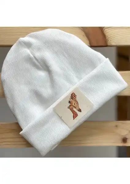 Peri Masalı Çocuk Bere: Renkli ve Sevimli Tasarımıyla Kız Çocukları İçin Uygun Kış Aksesuarı