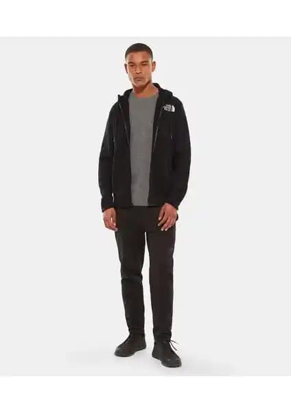 The North Face Erkek Sımple Dome T-Shirt Modern Tasarımı ve Fonksiyonelliğiyle Öne Çıkıyor