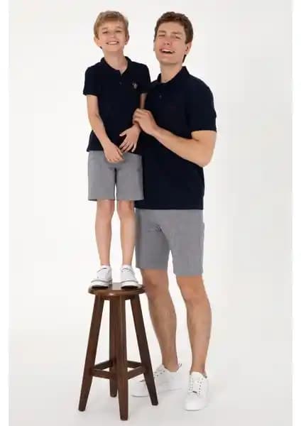 U.S. Polo Assn. Erkek Çocuk Lacivert Polo Yaka Tişört: Şıklık ve Konforun Buluşması