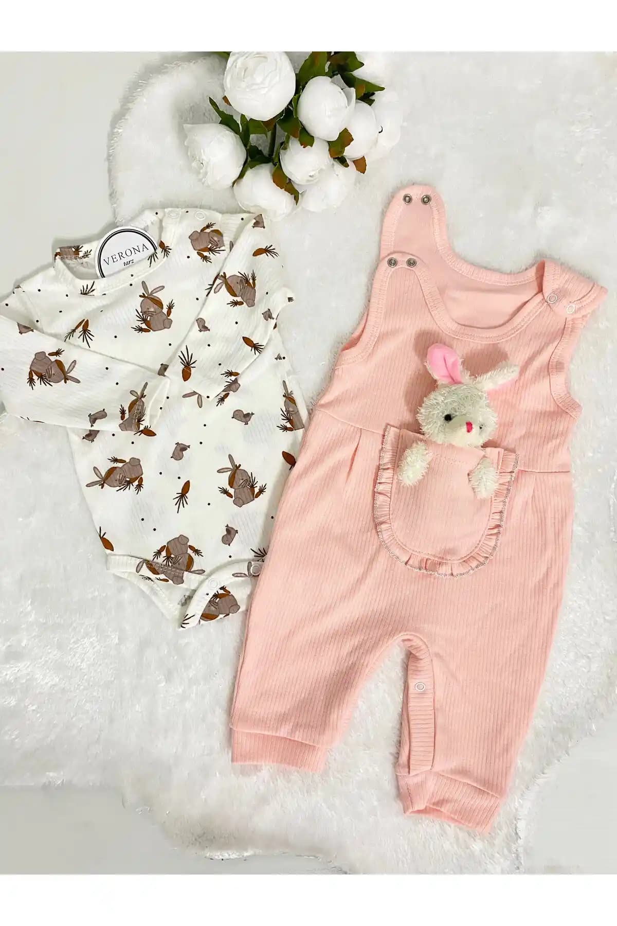 VERONA TARZ Kız Bebek 2'li Salopet Takımı - Şıklık ve Konfor Bir Arada